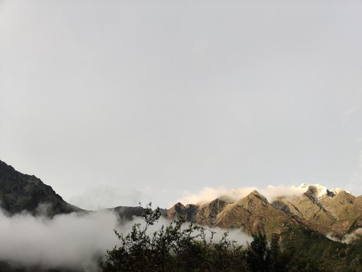 Hotel Mount Kailash Sangla Luaran gambar